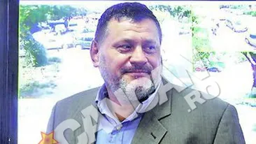 Vor sa vada cum arata femeia, dar mai ales copilul. Procesul de paternitate, asteptat cu interes de primarii Poteras si Delicoti