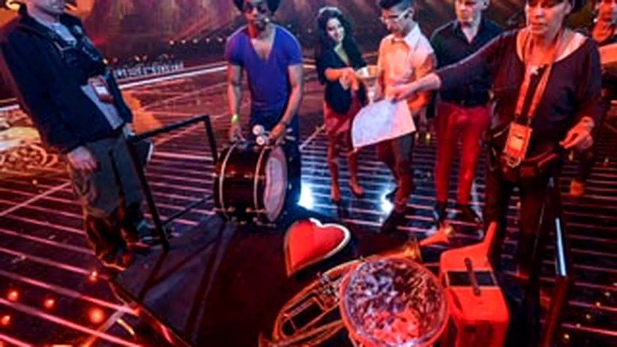 VIDEO Vezi aici pozele de la prima repetitie oficiala la Eurovision 2012 a trupei Mandinga!