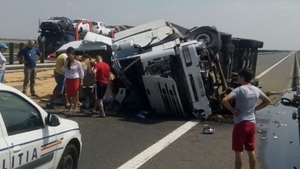 Accident pe autostrada Soarelui. Circulaţia a fost deviată