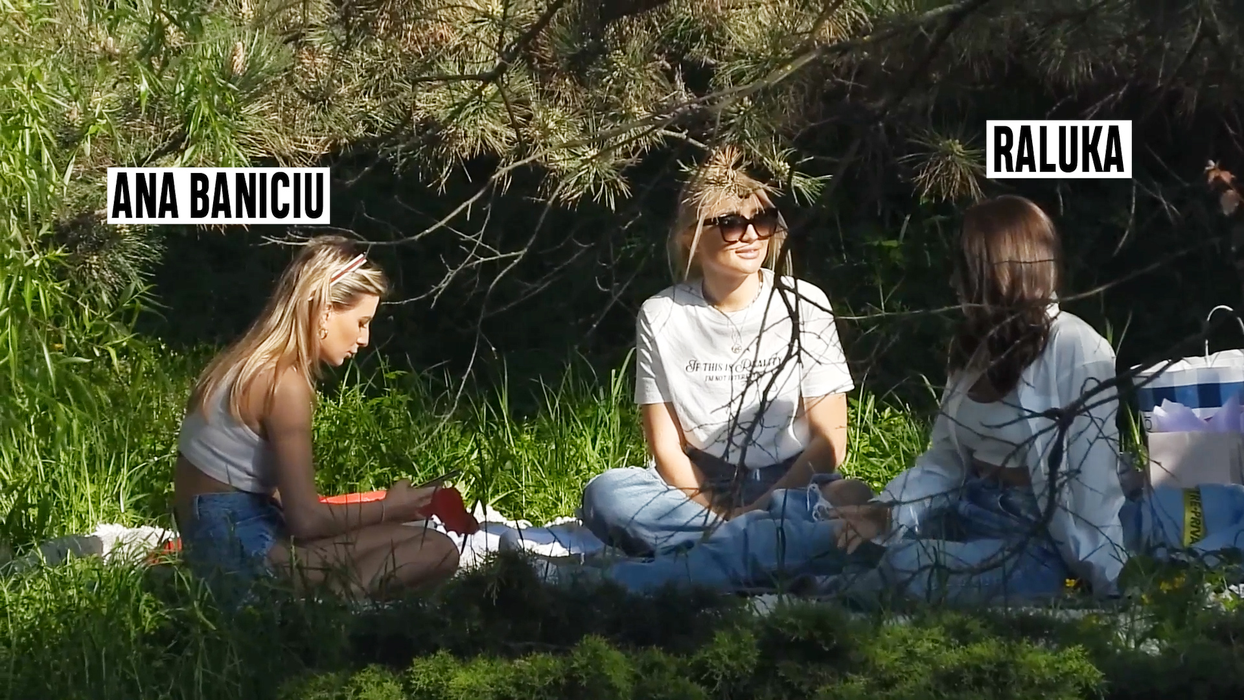 Ana Baniciu și Raluka, la un picnic sexy