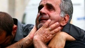 Vești crunte despre tatăl Mădălinei Manole, internat cu noul coronavirus: ”Se pregătește de înmormântare”