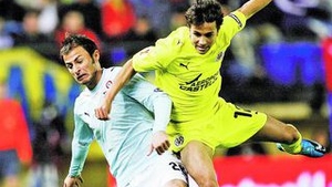Barcelona l-a spionat pe Stefan Radu!