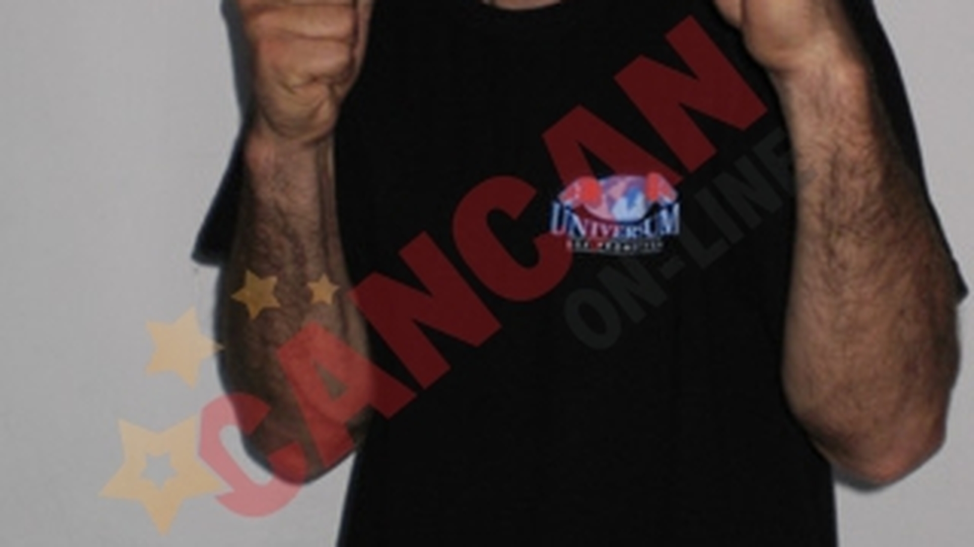 Boxer de top, paznic la discoteca sateasca
