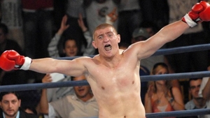 Unul dintre cei mai mari naisti ai lumii va concerta la finala Superkombat din Italia, unde lupta Morosanu si fratii Stoica!