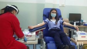 Gest emoționant al polițiștilor din Argeș. Au donat sânge pentru colegele lor, diagnosticate cu o boală cruntă