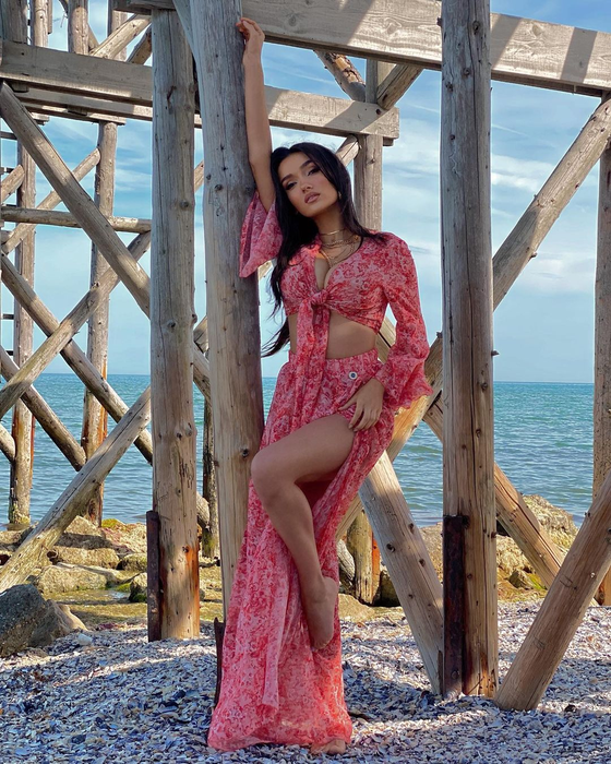 Viviana Sposub, detalii cutremurătoare din adolescenţă! Bruneta a fost la un pas de moarte
