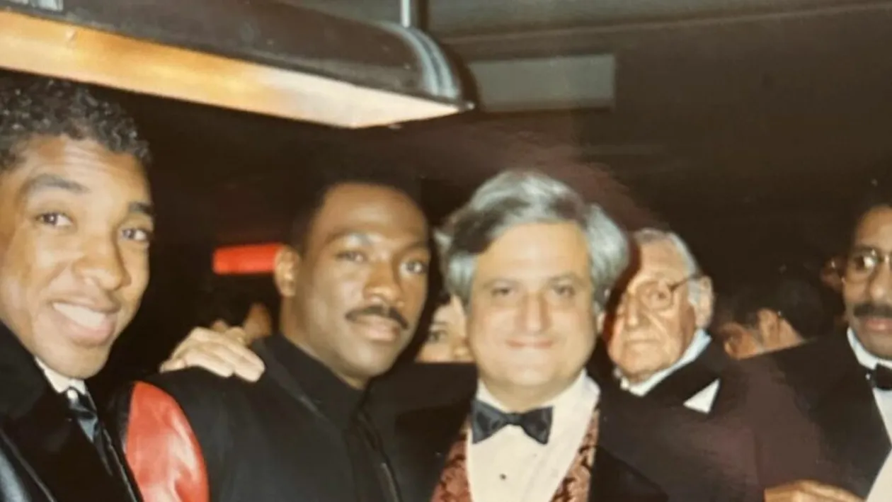 O legendă a cinematografiei a murit noaptea trecută. Românii îl știu mai mult dintr-un serial de comedie