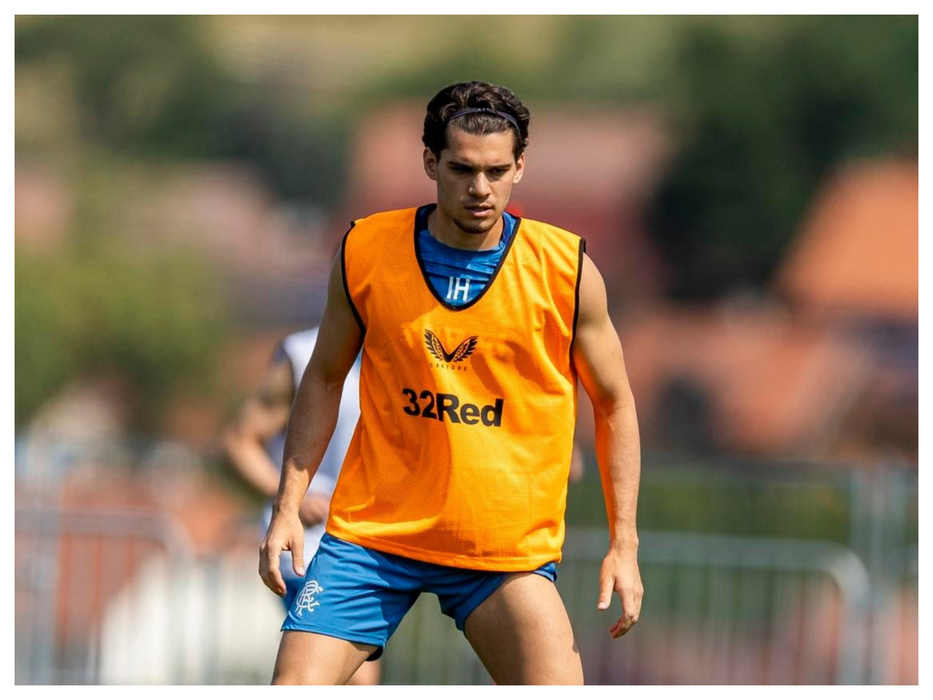 Ianis Hagi nu a debutat încă pentru Deportivo Alaves / Sursă Foto: Facebook