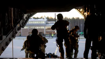 O țară NATO a introdus începând de azi serviciul militar obligatoriu de 11 luni