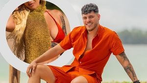 Cine este femeia cu care s-a răzbunat Andrei, după ce Ella a ”comis-o” cu Teo în toaletă! Se iubește cu ispita chiar înainte de bonfire-ul final!