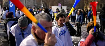 Sindicatele dau DE PĂMÂNT cu noua Lege a salarizării: „Continuă să opereze cu soluții de compromis”
