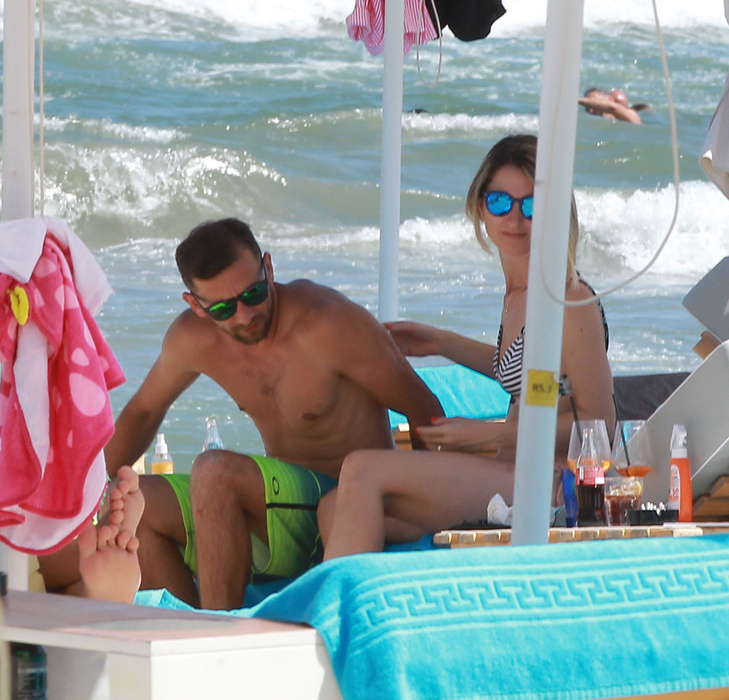 Adrian Mlădinoiu, alături de soția sa, la Mamaia
