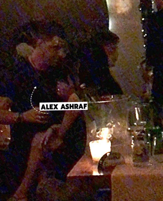 Alex Ashraf a petrecut în compania intimă a unei sexy-domnișoare