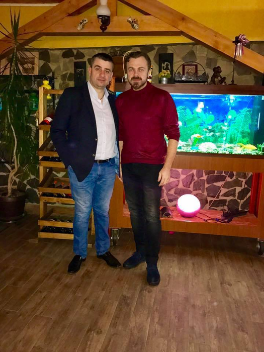 El este Leonardo DiCaprio de România! Artistul a slăbit 40 de kilograme într-un timp record
