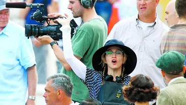 Atentie, regizeaza Madonna!