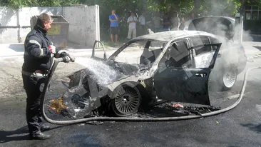 Bolizii interlopilor galateni au fost mistuiti de flacari