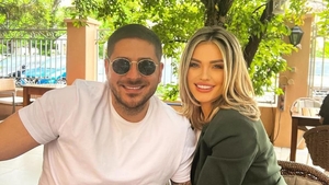 Despărțire-ȘOC în showbiz! Diana Enache și Ionuț Vîntu și-au spus ADIO după 5 ani de relație și un copil împreună