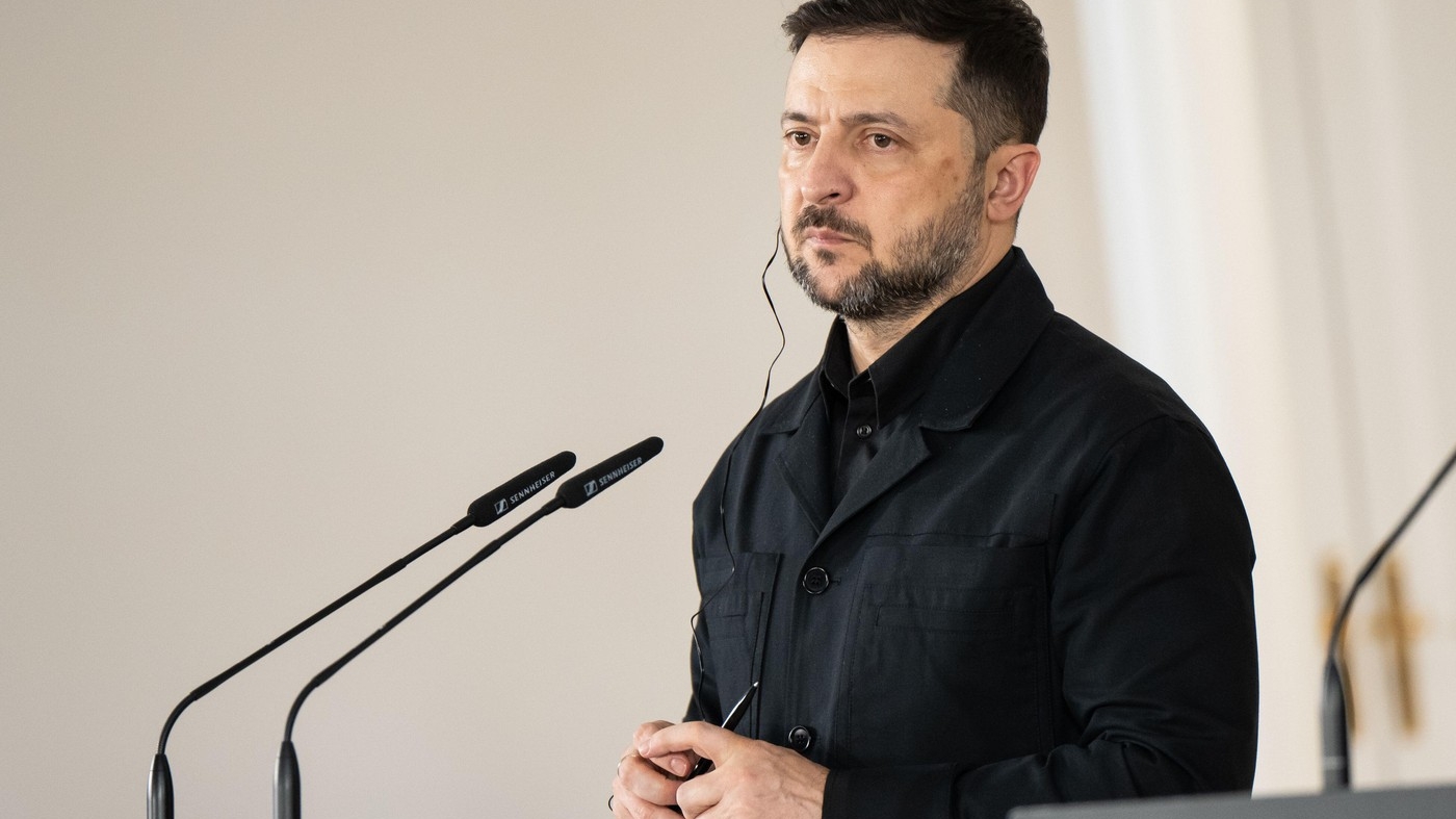 Lovitură dură pe front! Kievul confirmă pierderea Siverskului