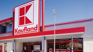 Românii care au card Kaufland au primit marea veste. Ce beneficiu neașteptat au clienții fideli ai lanțului de supermarketuri