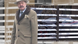 Ce face Nicorescu cu bolizii de sute de mii de euro pe care îi deține. Nea Dan Milionaru’ își ”lucrează” Ferrari-ul chiar pe Herăstrău!