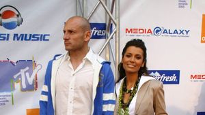 Poza care a aprins anii 2000: Bogdan Stelea și Lili Sandu, cuplul care a trăit totul la extrem