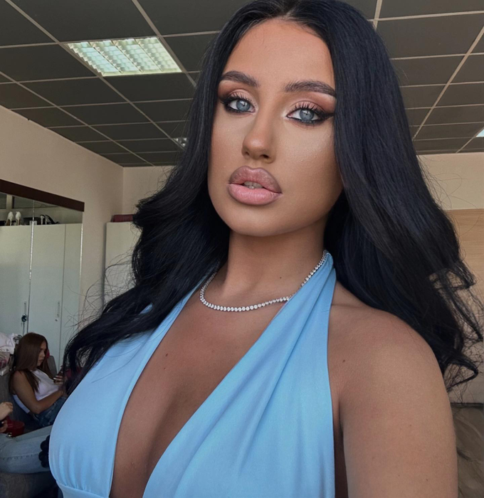 Cine este Rebecca Toma de la Insula Iubirii 2026. Sursa foto: Instagram