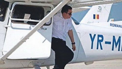 Decizie incredibila luata de copilotul supravietuitor din Apuseni! De teama ca nu mai poate pilota avioane, se apuca de …