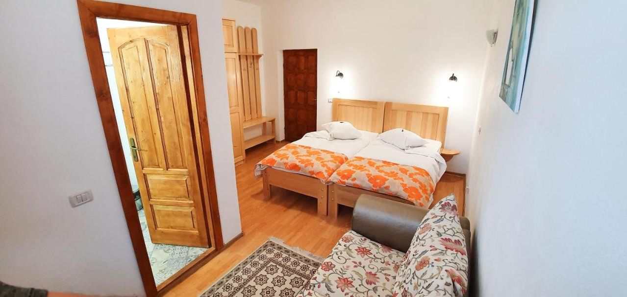 Cât costă o noapte de cazare în hotelul Monicăi Anghel. Foto: booking