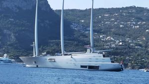 Megayacht-ul de 578 de milioane de dolari deținut de oligarhul rus Andrey Melnichenko a fost confiscat de Italia