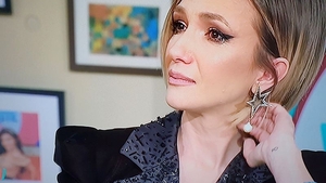 Adela Popescu s-a certat cu soacra ei din cauza emisiunii "Vorbeşte lumea", de la Pro TV