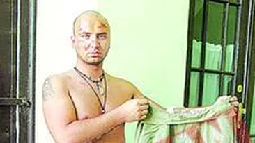 Agresati de politisti pentru ca au strigat Garcea