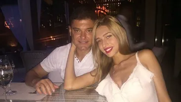 CRISTIAN BOUREANU şi-a scos iubita în... tricou, de Ziua Naţională a României. Iată cum au sărbătorit cei doi