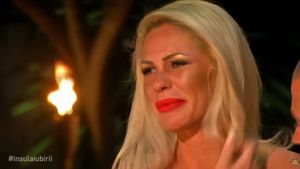 Hannelore de la ''Insula Iubirii'' a răbufnit pe Facebook. Ce a deranjat-o pe blondină. “Așa sunt...”