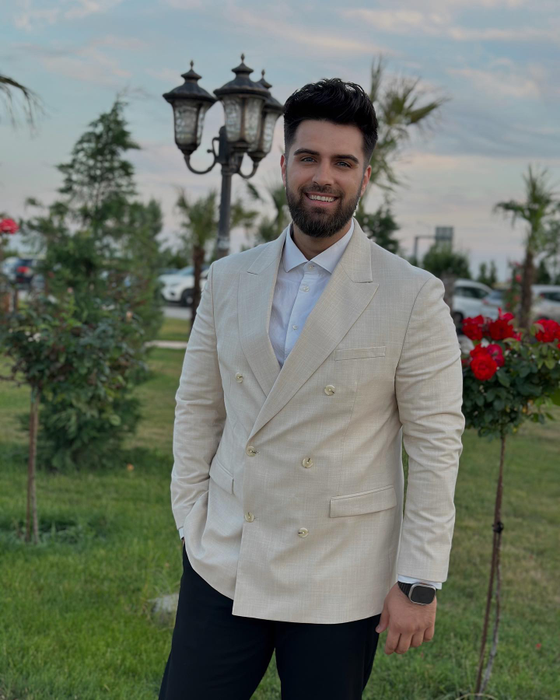 Despărțire-ȘOC în showbiz! Alex Leonte și Manuela Lupașcu și-au spus ADIO: ”Uneori, separarea nu înseamnă sfârșit, ci început”