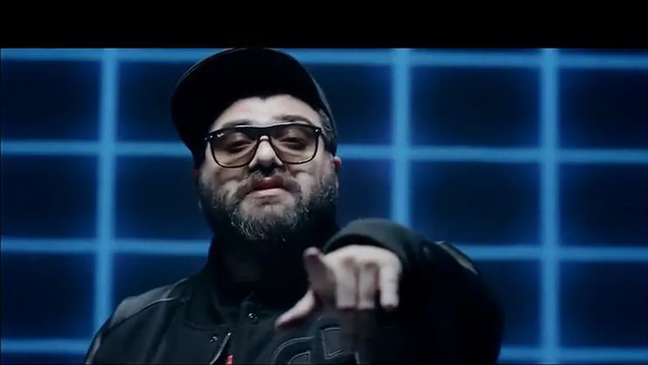 TRANSFORMAREA SOCANTA a lui Grasu XXL! Profa de sex l-a bagat la dieta si a slabit 15 kilograme! Vezi cum arata acum