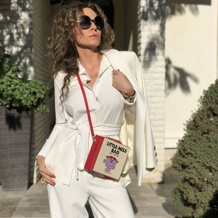 Anna Lesko, ipostază de infarct pe Internet! Artista și-a pus fanii pe jar