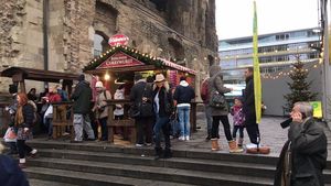 O blondă celebră de la noi printre vizitatorii târgului de Crăciun de la Berlin unde a fost comis atentatul terorist