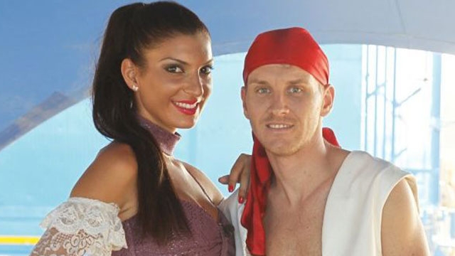 Cine a pozat-o? Andreea Tonciu a ajuns pe INTERNET intr-o ipostaza exploziva! A fost fotografiata goala!