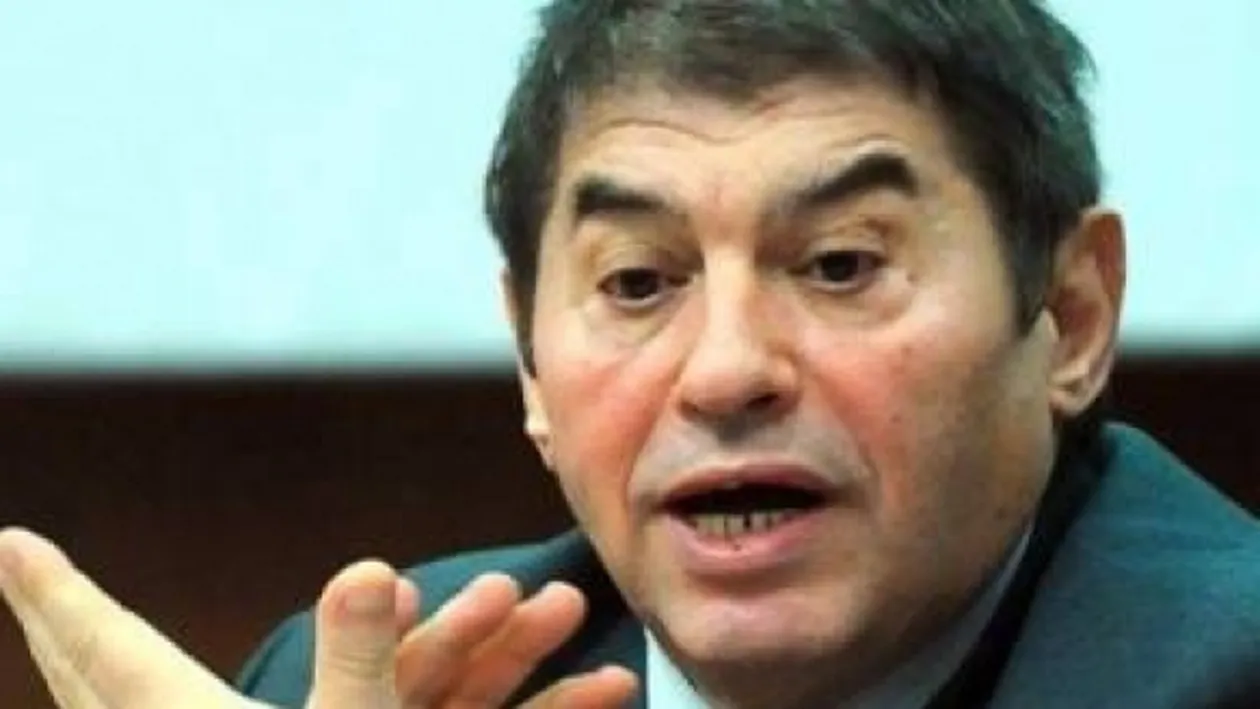 Mihail Vlasov, pus în libertate! Decizia stârneşte revoltă printre deţinuţii de la Penitenciarul Vaslui, care cer şi ei să fie eliberaţi. Un condamnat s-a urcat pe acoperiş