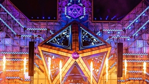 Breaking news! Saga comunică nume noi pentru festivalul din această vară: Super Star-ul Elley Duhé din Statele Unite ale Americii și cel mai mare DJ Internațional, Robin Schulz, din Germania