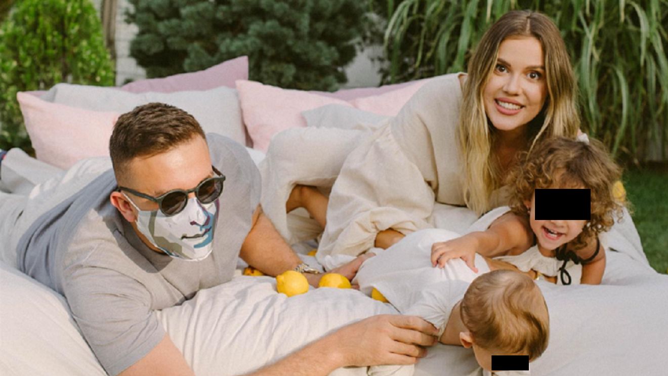 Misterul a fost dezvăluit. De ce locuieşte Emily Burghelea în chirie, deşi îşi permite orice locuinţă vrea