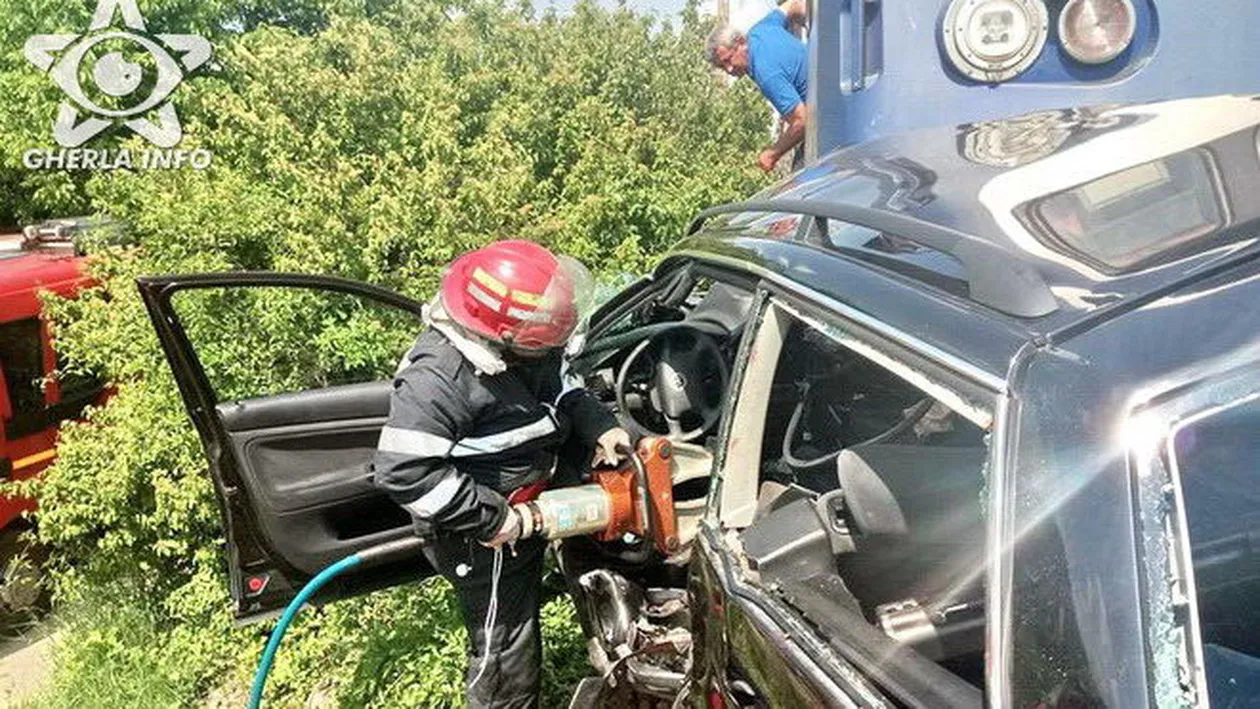 Tragedie pe calea ferată! Un tânăr de 20 de ani a murit lovit de tren, în Satu Mare