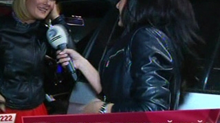 VIDEO Sandra Stoicescu adora lenjeria intima, care o face sexy, si bombonelele de ciocolata, de care nu se mai satura! Vezi cum se intretine!