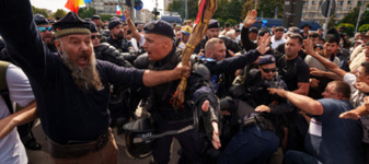 Ce a scris presa rusă despre protestele violente din București. Care este singurul politician citat