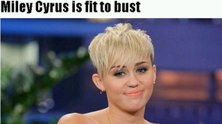 VIDEO N-a mai contat diferenta de varsta! Uite ce efect a avut decolteul indecent al lui Miley Cyrus asupra lui Jay Leno!