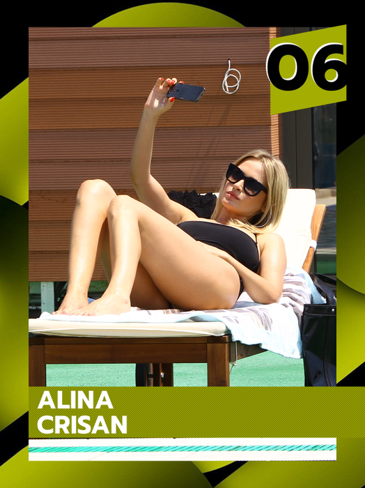 TOP 50 de vedete care au înfierbântat rețelele! Mădălina Ghenea, Bianca Drăgușanu și Antonia au transformat selfie-ul în artă