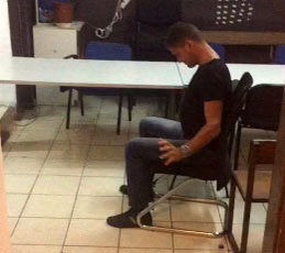 Belele pentru Cristian Boureanu. Unul din poliţiştii cu care s-a bătut îi cere daune în instanţă. Despre ce sumă este vorba!