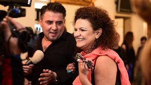 Maria Buză e sufletul petrecerii! Vezi cum s-a distrat actriţă la un eveniment monden!