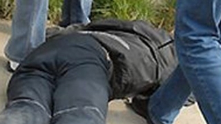 Un barbat cu probleme psihice din Drobeta Turnu Severin a fost omorat in bataie!