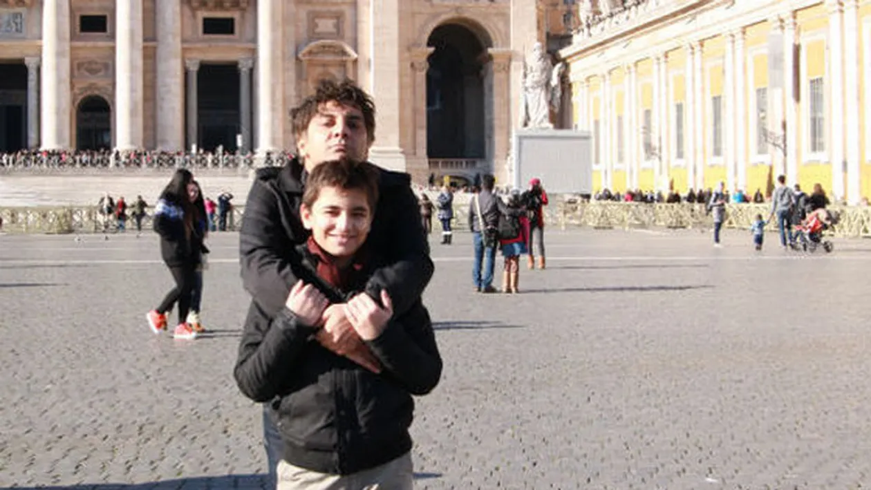 Marius Mihalache a fost in vacanta la Roma cu fiul sau!
